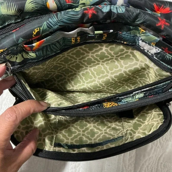 Carousel XL LUG Bag “Wildlife Black” - Picture 5 of 16